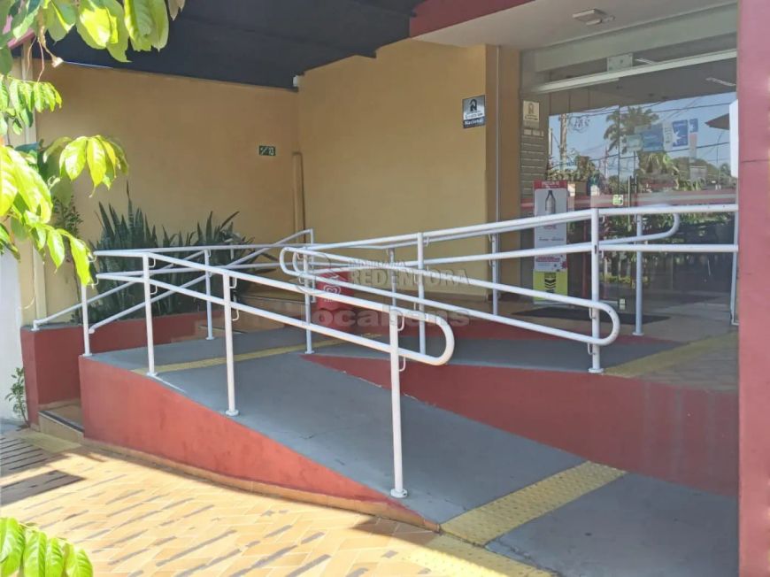 Excelente Imóvel Comercial na Vila Redentora