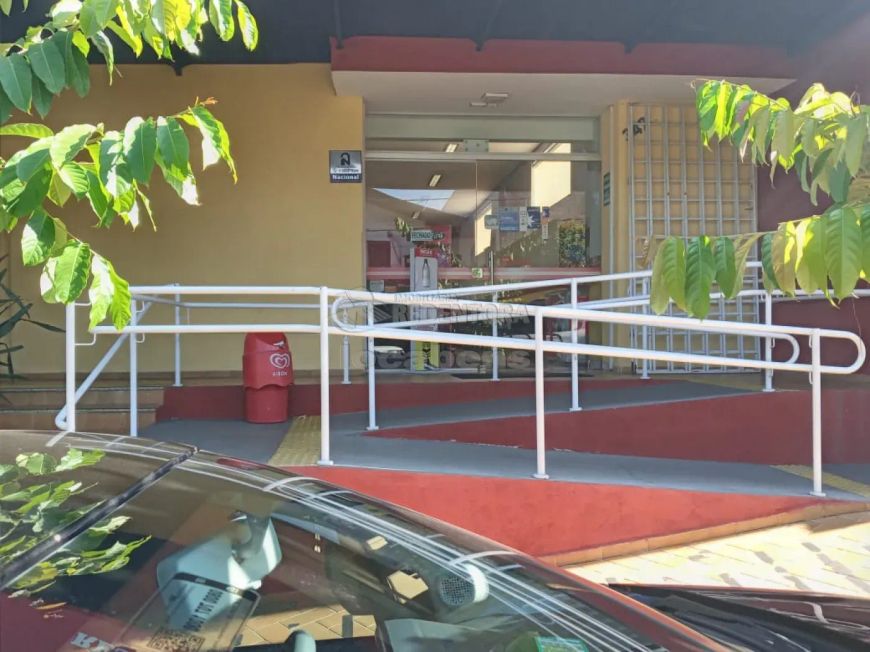 Excelente Imóvel Comercial na Vila Redentora