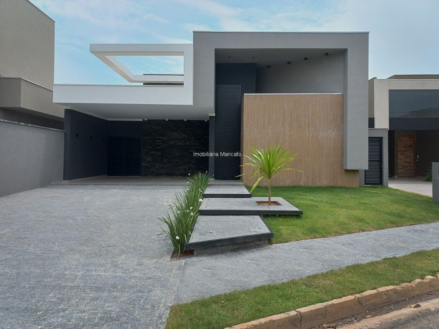 Linda casa novinha em folha no Cond. Gaivota II