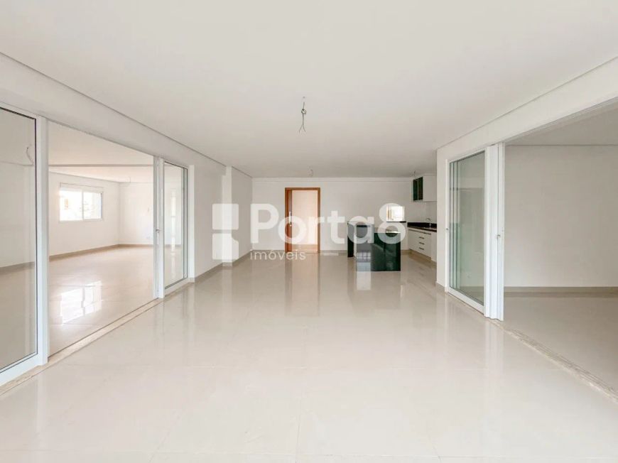 Apartamento Sofisticado no Edifício Ankáá - 3 Suítes e Ampla Infraestrutura na Zona Sul.