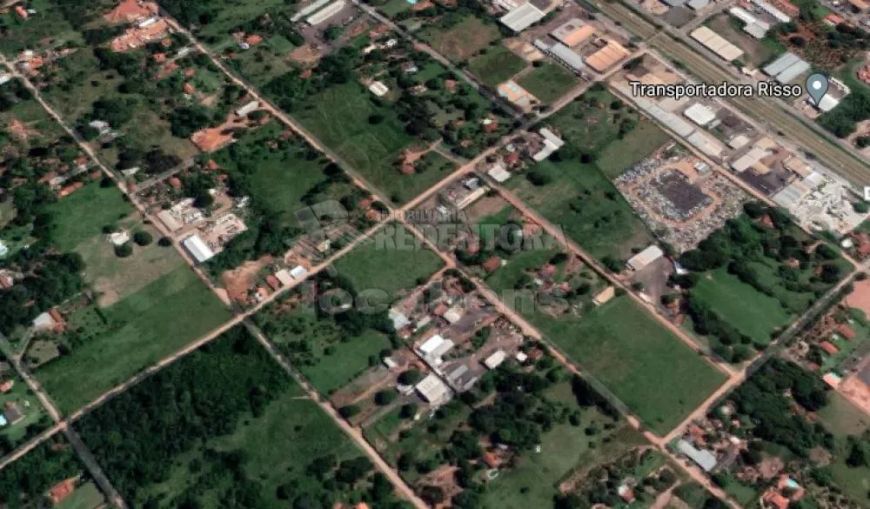 Terreno com área de 6.000m² Estância Jóckei Club