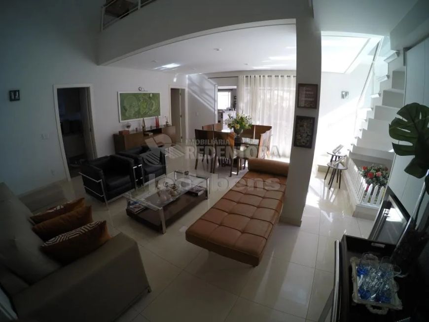 Casa Sobrado 04 dormitórios Parque Residencial Damha III