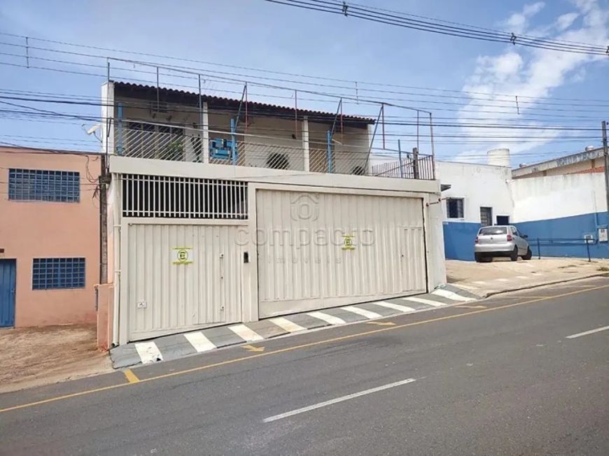 Comercial Casa em São José do Rio Preto