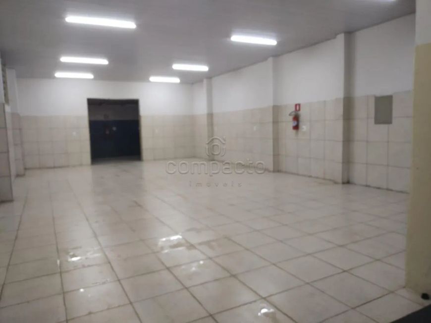 Comercial Casa em São José do Rio Preto