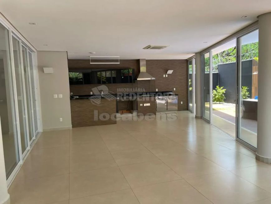 Harmonia Residence com elevador possuindo 4 dormitórios