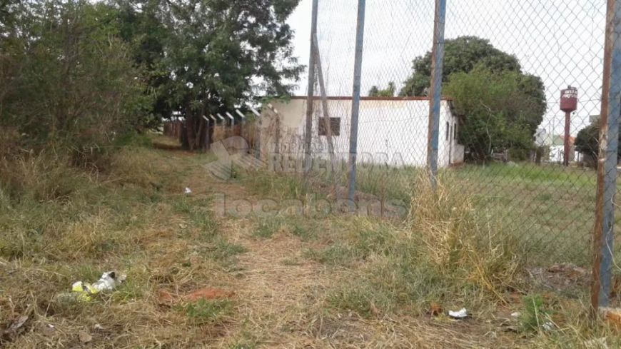 Área remanescente em frente Rotatória do Bianco x Vista Bela, podendo vender a área inteira ou parte