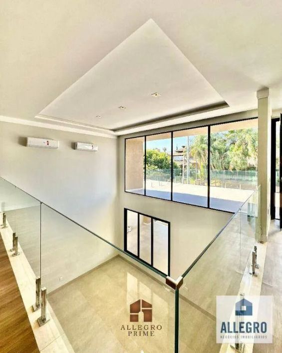 Sobrado à venda no Damha I com 4 suítes, elevador e com energia fotovoltaica! Com vista para represa