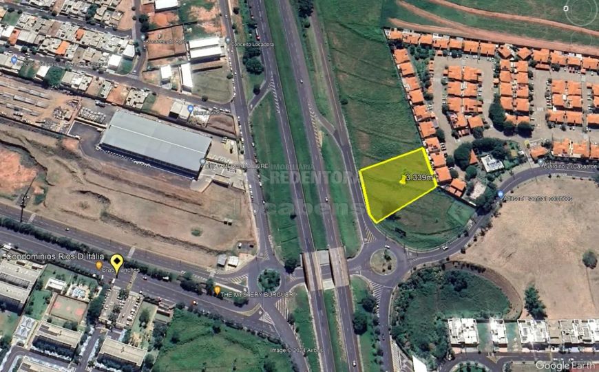 Terreno / Área À venda com 3339,96m²