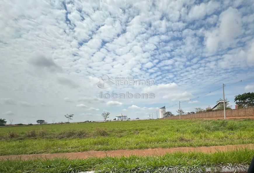 Excelente área em Rio Preto região cercada de comércios de condomínios com 7857 m²