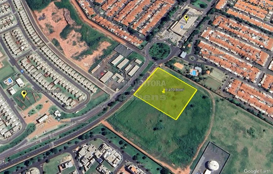Excelente área para empreender com 8470 m² em região cercada por comércios e condomínios