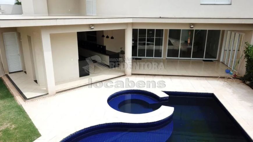 Casa Sobrado 06 dormitórios condomínio Damha I