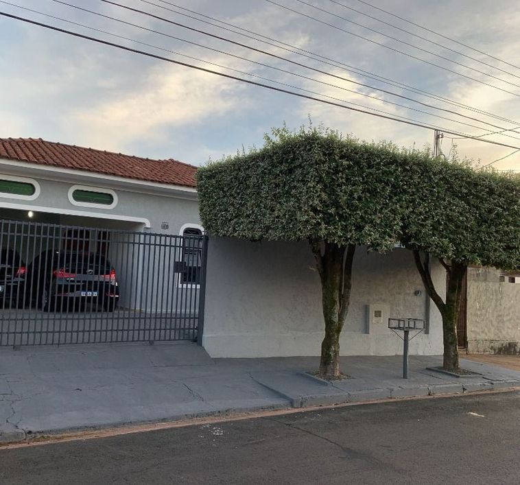 Casa com 3 dormitórios à venda, 206 m² por R$ 450.000,00 - Jardim Caparroz - São José do Rio Preto/S