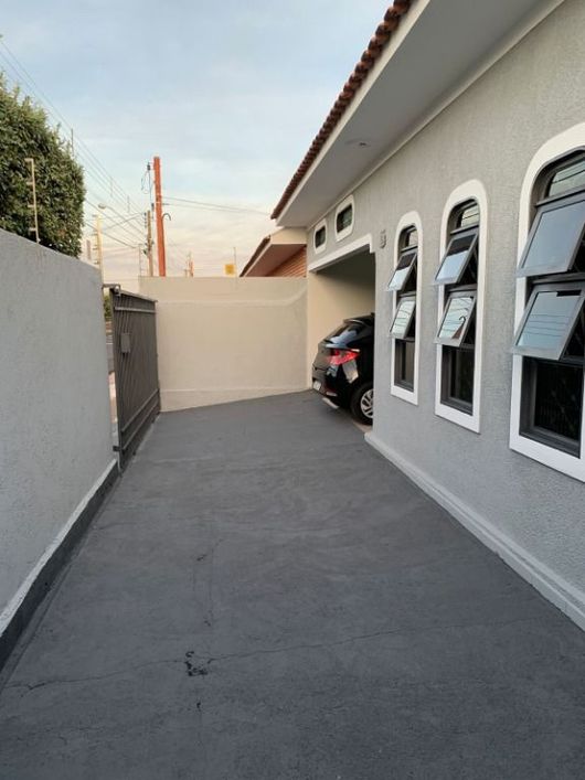 Casa com 3 dormitórios à venda, 206 m² por R$ 450.000,00 - Jardim Caparroz - São José do Rio Preto/S