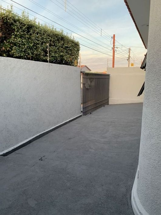 Casa com 3 dormitórios à venda, 206 m² por R$ 450.000,00 - Jardim Caparroz - São José do Rio Preto/S
