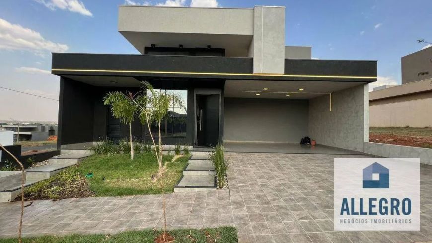 CASA À VENDA NO VILLAGE PROVENCE COM 3 DORMITÓRIOS E 2 VAGAS DE GARAGEM / PRÓXIMO A BR 153 !!