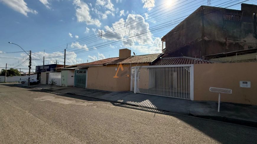 Casa 2 quartos 1 banheiro 2 vagas à venda Alto das Andorinhas - São José do Rio Preto, SP
