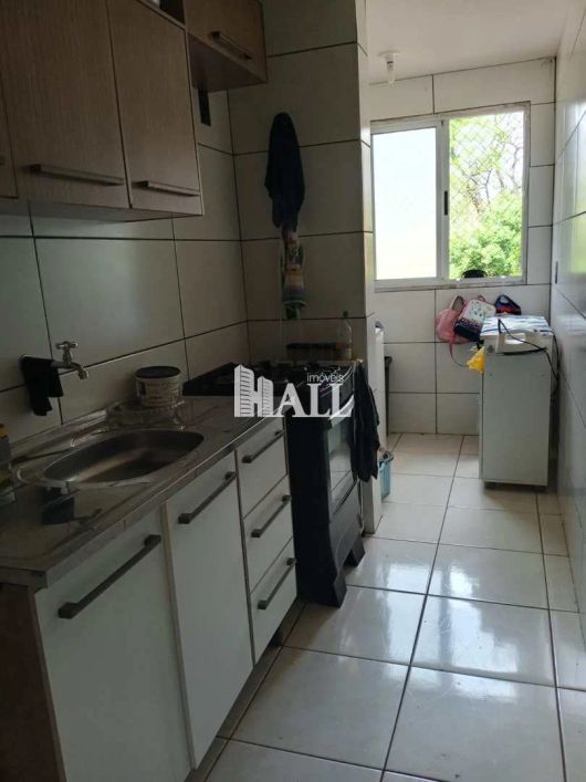 Apartamento com 2 dorms, Jardim Jandira, São José do Rio Preto - R$ 170 mil, Cod: 15004