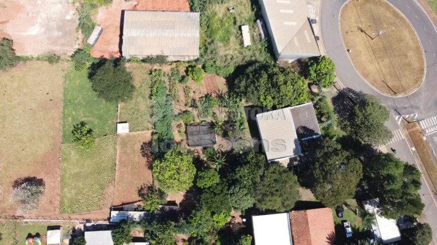 Excelente área urbana - Vila Azul