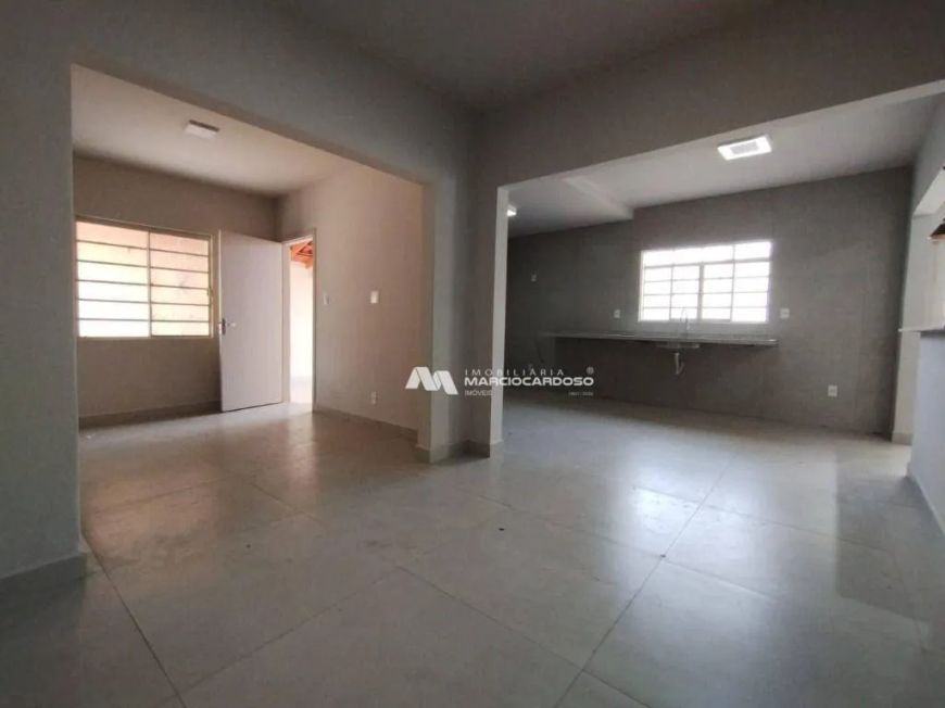 Casa com 3 dormitórios à venda, 170 m² por R$ 520.000,00 - Vila Ideal - São José do Rio Preto/SP