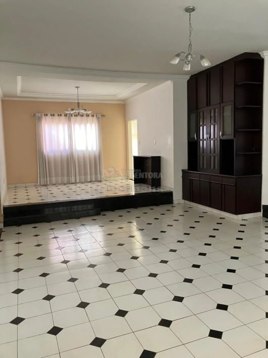 Casa Padrão em São José do Rio Preto