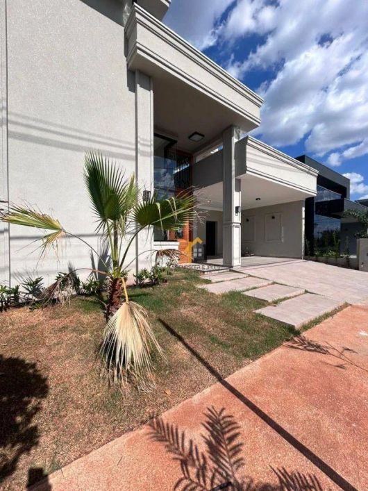 Casa com 3 Suítes à venda, 164 m² por R$ 1.575.000 - Village Damha III - São José do Rio Preto/SP