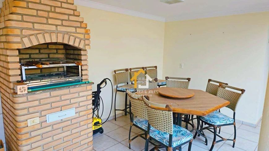 Sobrado com 3 dormitórios à venda, 225 m² por R$ 1.450.000,00 - GREEN VALLEY - NORTH | SOUTH | WEST
