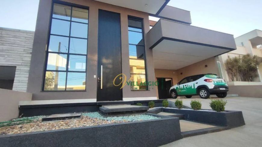 Casa com 3 dormitórios à venda, 230 m² por R$ 2.050.000,00 - Village La Montagne - São José do Rio P