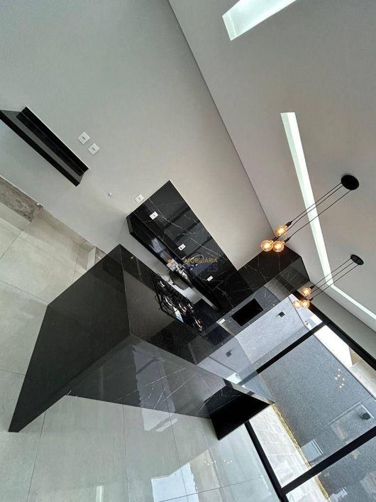 Casa no Condomínio Maria Júlia, excelente localização, próximo ao Figueira II, acesso a Rodovia Assi