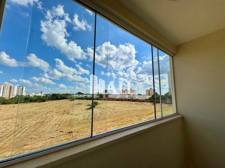 Apartamento com 2 quartos, Higienópolis.