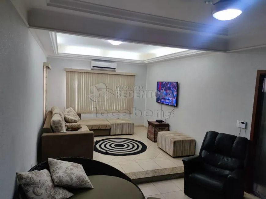 Casa Padrão em São José do Rio Preto