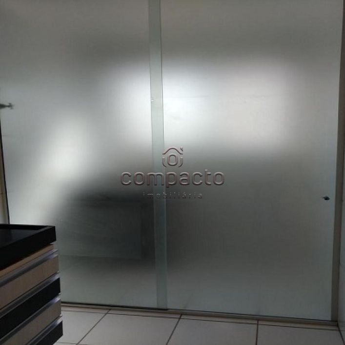 Apartamento Padrão em São José do Rio Preto