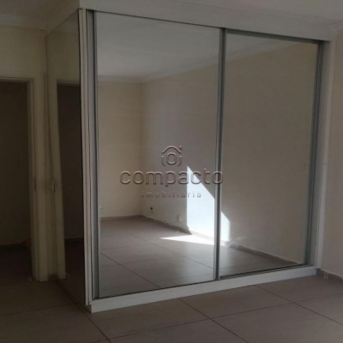 Apartamento Padrão em São José do Rio Preto