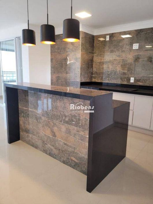 Apartamento de luxo 04 dormitórios ar condicionado