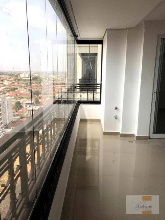 Apartamento de luxo 04 dormitórios ar condicionado