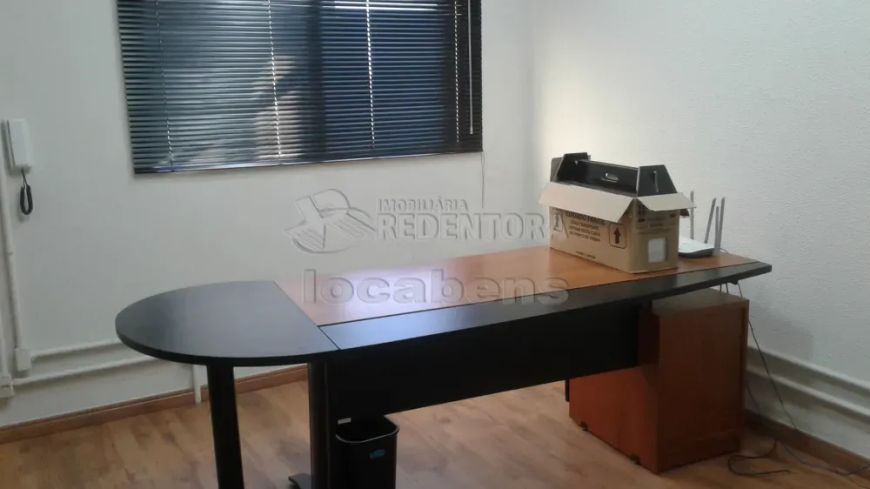 Distrito Carlos de Arnaldo - Imóvel Industrial / Comercial - com Galpão, Escritórios, wcs, bom acaba