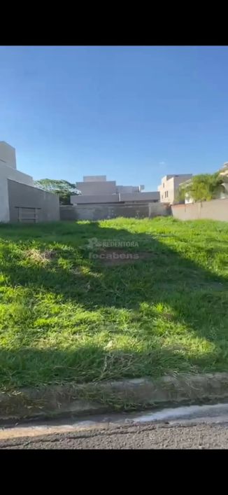 Terreno Condomínio em São José do Rio Preto