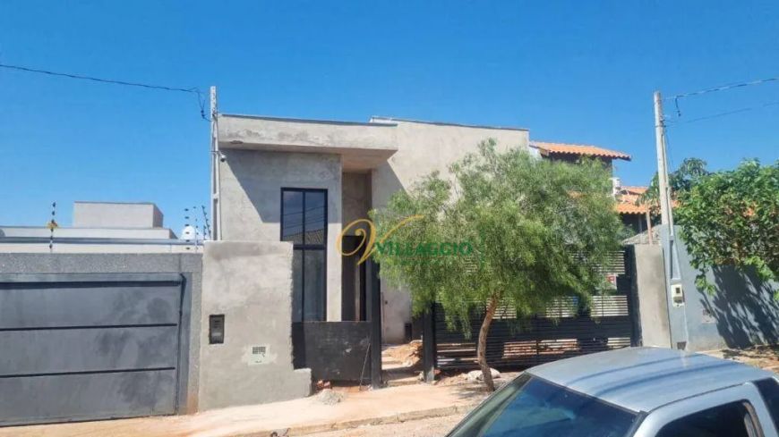 Casa com 3 dormitórios à venda, 110 m² por R$ 600.000 , em fase de acabamento