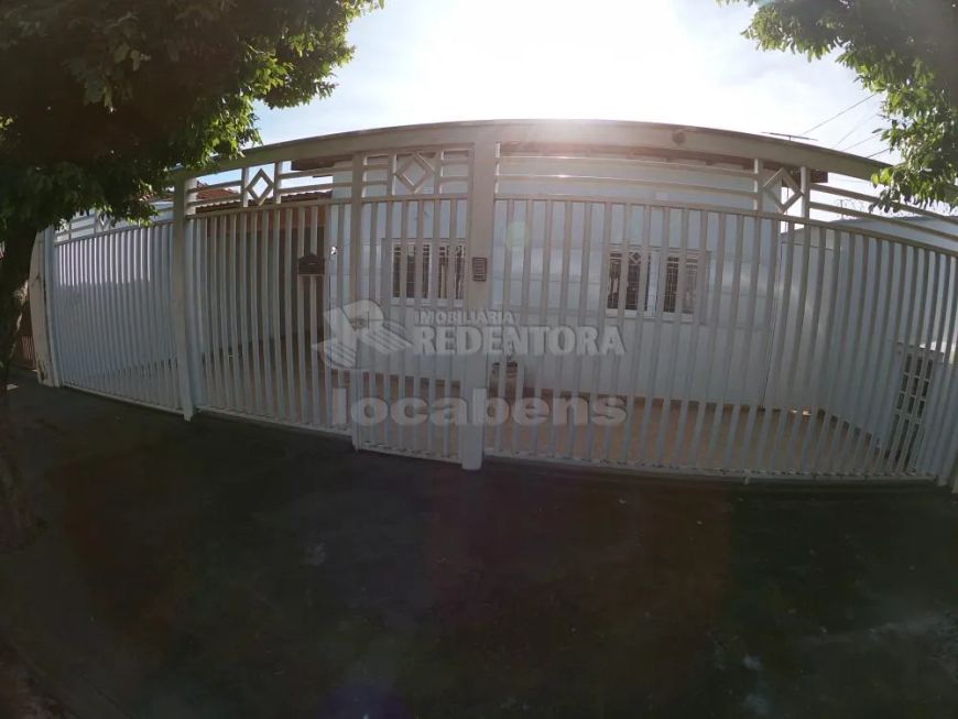 Casa Padrão em São José do Rio Preto