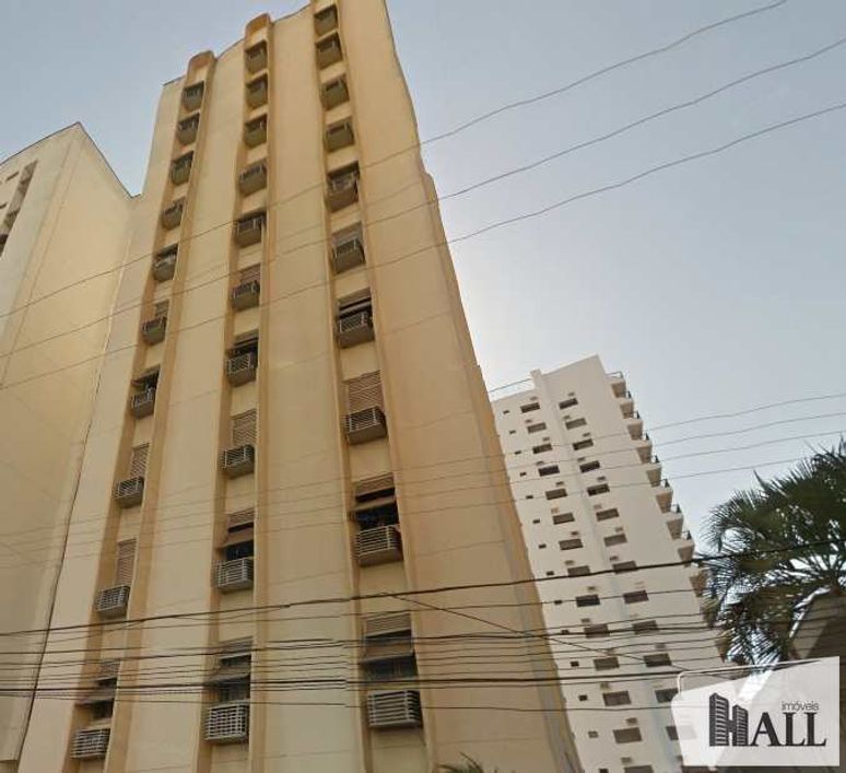 Apartamento com 3 dorms, Centro, São José do Rio Preto - R$ 450 mil, Cod: 11923