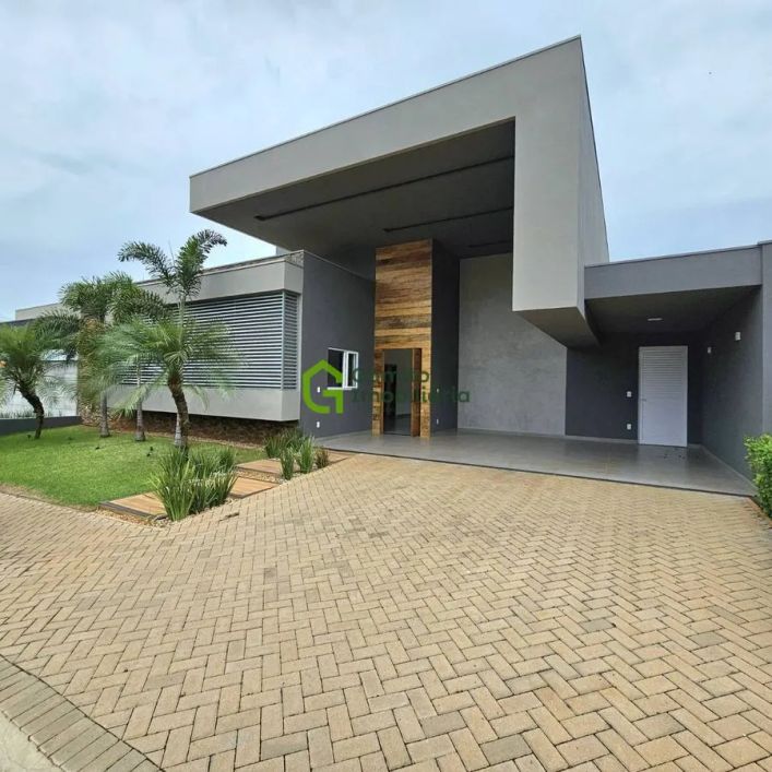 Casa com Energia Fotovoltaica no Quinta do Lago I