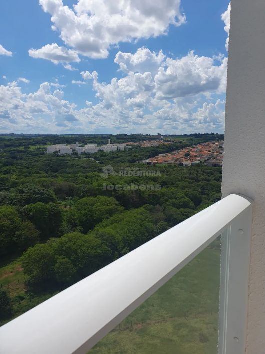 Residencial Giulia Apartamento com 02 Dormitórios, 01 vaga de garagem.