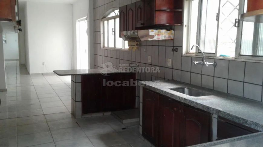 Vila Ercília - Casa para uso comercial e/ou residencial - Terreno de 537,50m² e área construída de 4