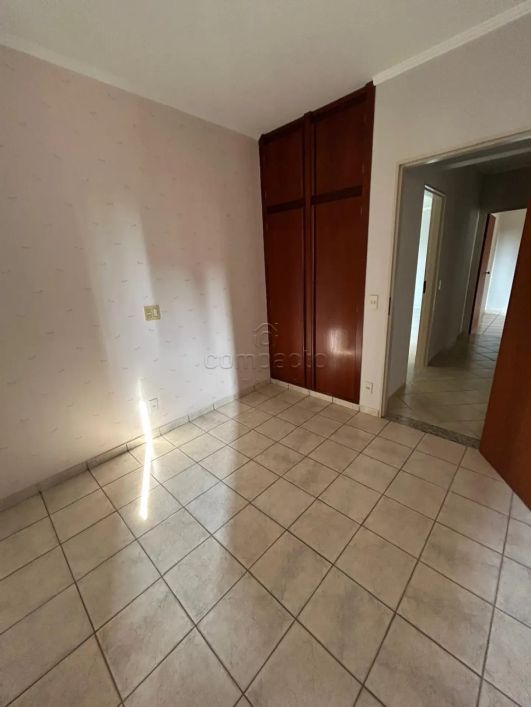 Apartamento Padrão em São José do Rio Preto