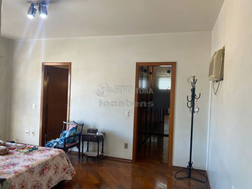 Aparamento Alto padrão - no Centro com 4 dormitórios