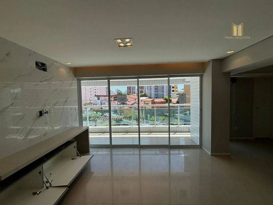 Apartamento com 3 dormitórios à venda, 110 m² por R$ 950.000,00 - Meireles - Fortaleza/CE