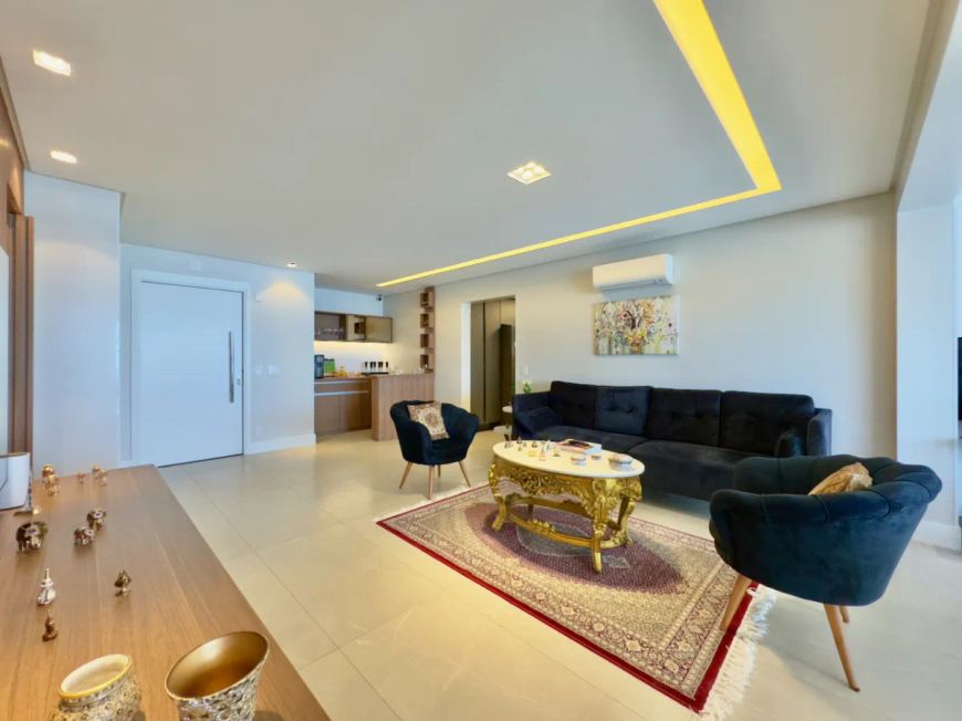 Apartamento tipo para venda com 3 quartos, sendo 3 suítes, 165m²