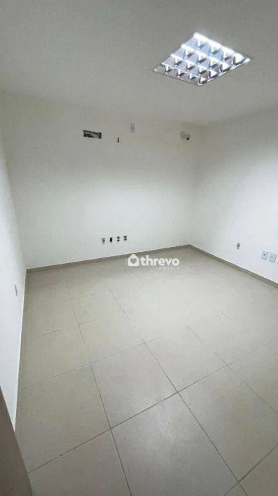 Casa com 6 dormitórios à venda, 406 m² por R$ 600.000,00 - Cajazeiras - Fortaleza/CE