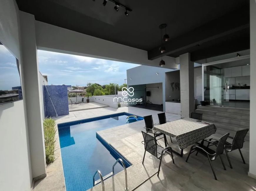 Venha desfrutar do melhor nesta casa encantadora e confortável no bairro Senhora de Fátima! Ref.:324