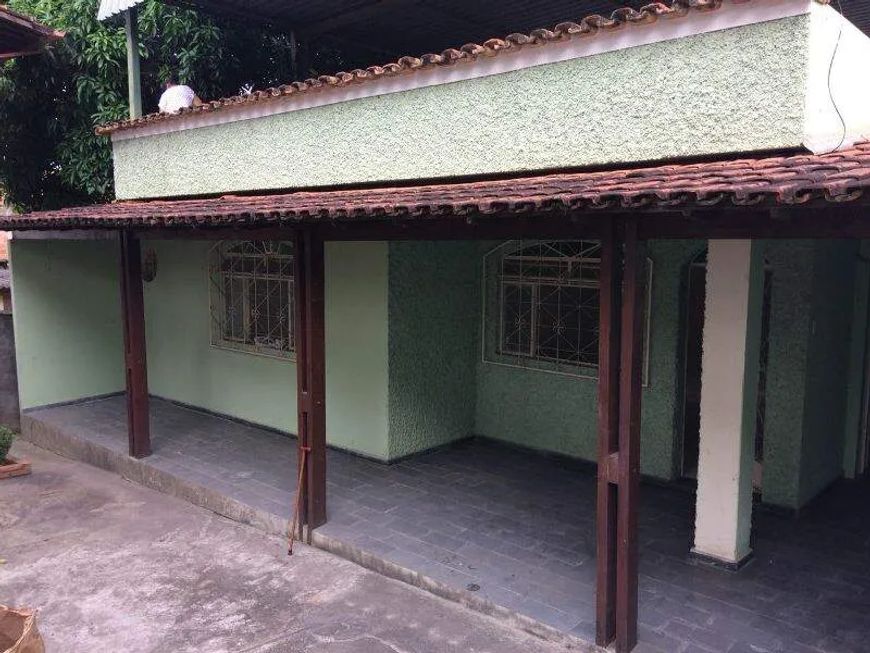 CASA NO BAIRRO SALOMÉ