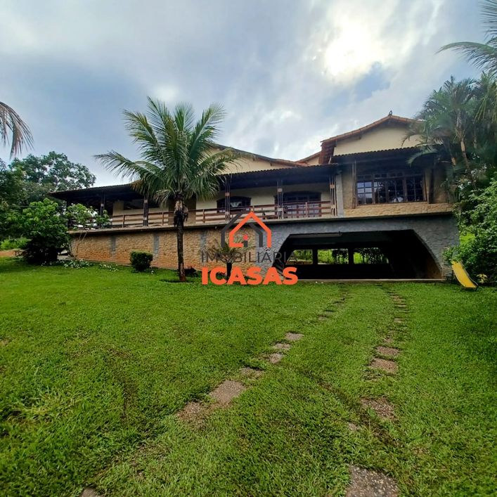 Fazenda/Sítio/Chácara a venda 20 mil m², com 04 quartos.